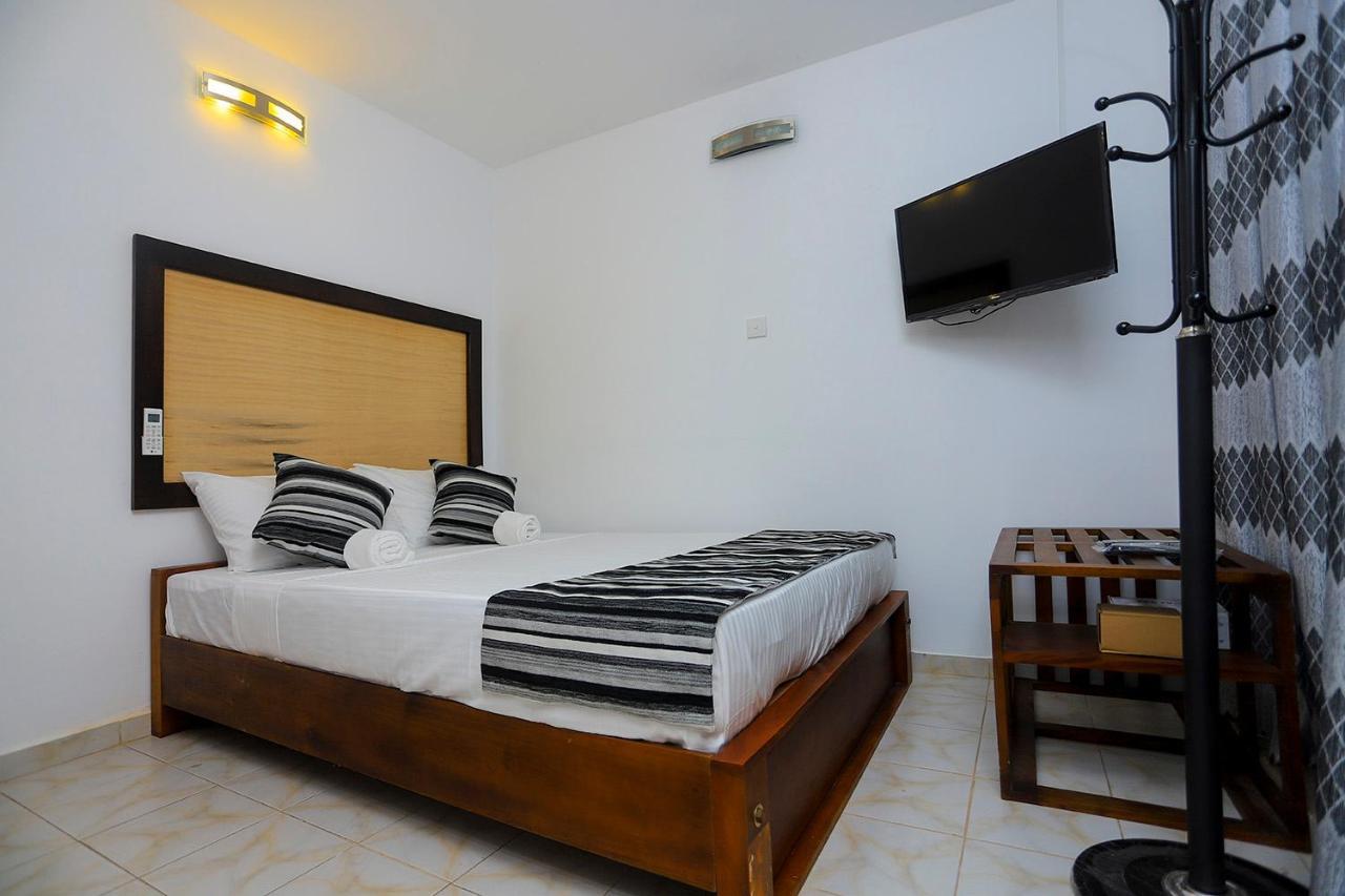 Vendol Sky Resort แคนดี้ ภายนอก รูปภาพ